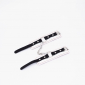 Бело-красные кожаные наручники - Crazy Handmade - купить с доставкой в Ярославле