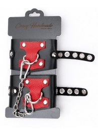 Черные наручники с красным декором и заклепками - Crazy Handmade - купить с доставкой в Ярославле