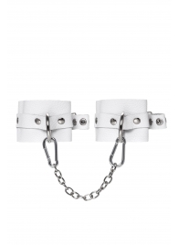 Белые мягкие кожаные оковы с люверсами - Pecado - купить с доставкой в Ярославле