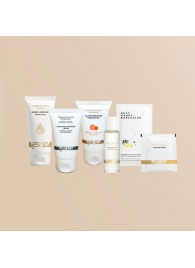 Набор YESforLOV La Trousse Enchantée в бежевой косметичке - YESforLOV - купить с доставкой в Ярославле