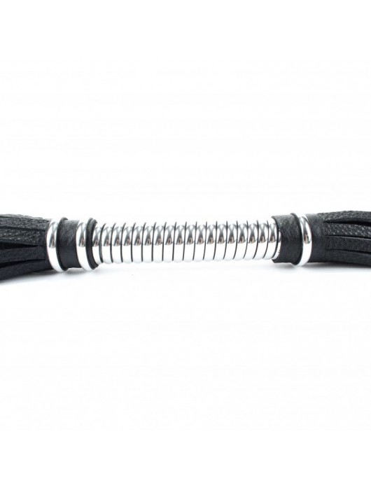 Черная длинная плеть с серебристой ручкой - 56 см. - БДСМ Арсенал - купить с доставкой в Ярославле