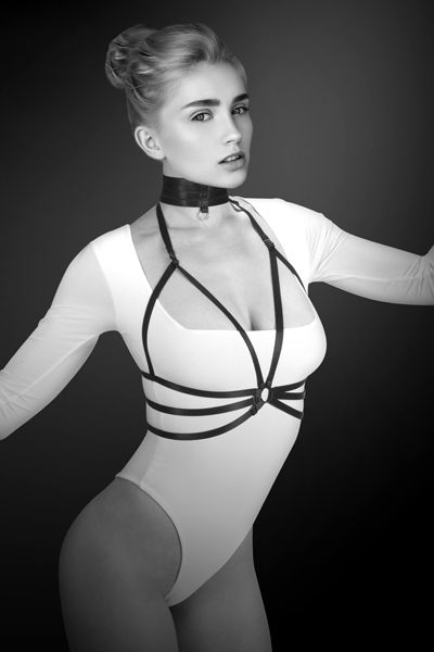 Черная упряжь на грудь Julia - Bijoux Pour Toi - купить с доставкой в Ярославле