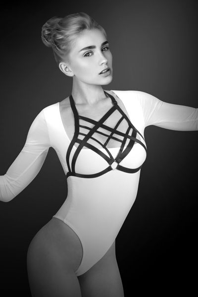 Черная упряжь на грудь Clara - Bijoux Pour Toi - купить с доставкой в Ярославле