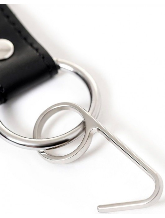 Кляп-крючок на чёрном кожаном ремешке - ToyFa - купить с доставкой в Ярославле