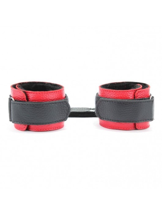 Красно-чёрные кожаные наручники с меховым подкладом - БДСМ Арсенал - купить с доставкой в Ярославле
